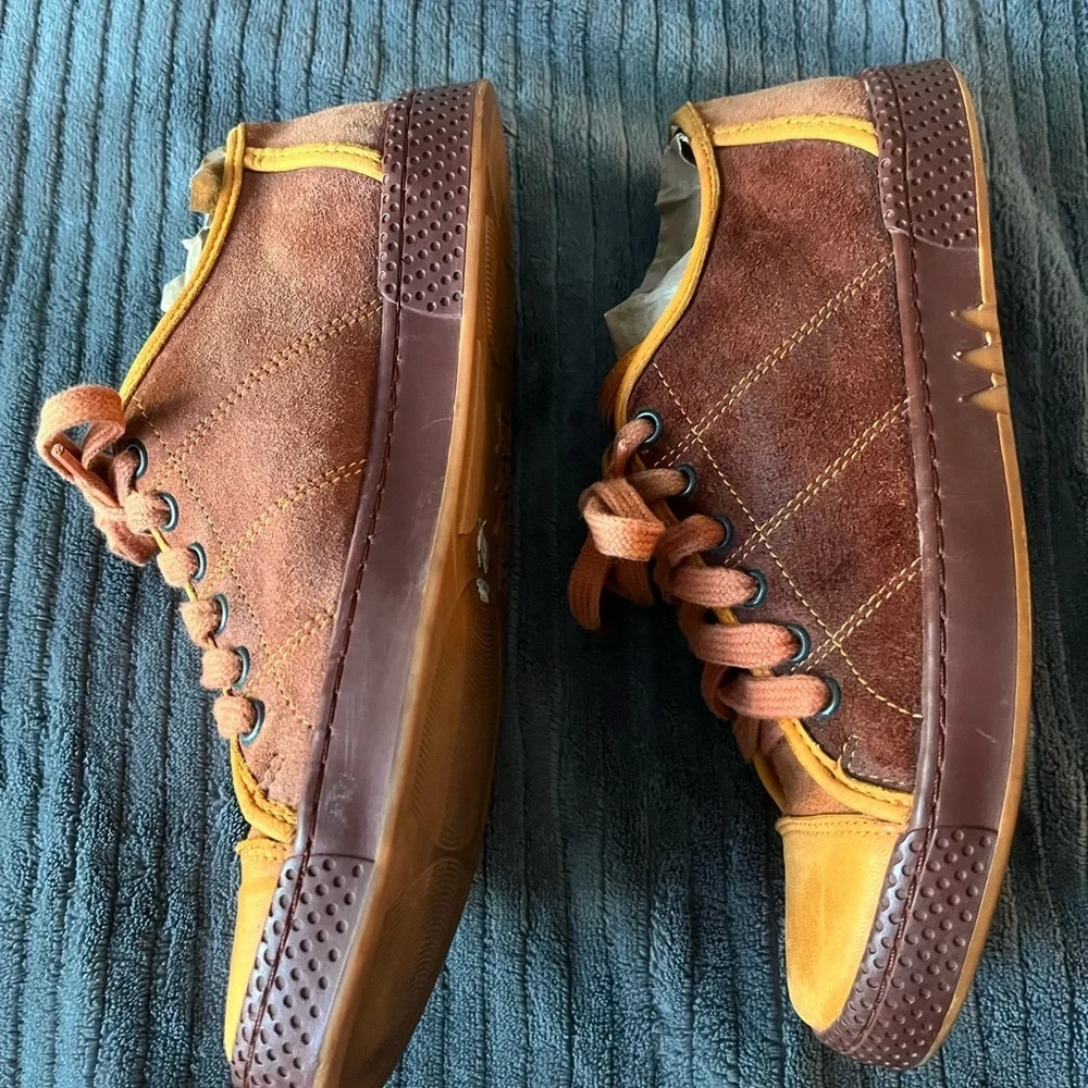 Orange / Brown / Earth Tones Men's Sneakers | Size 38